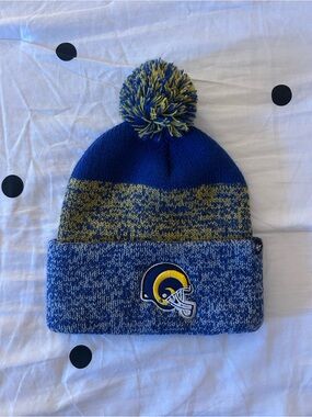 LA RAMS Beanie and Scarf Set